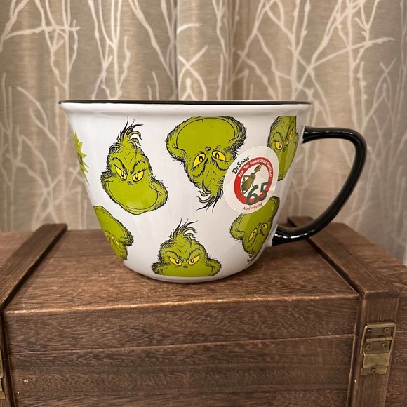 GRINCH XMAS CHRISTMAS HOLIDAY CERAMIC HOME DECOR KITCHEN COOK BAKE MIX BOWL NEW - Picture 1 of 7